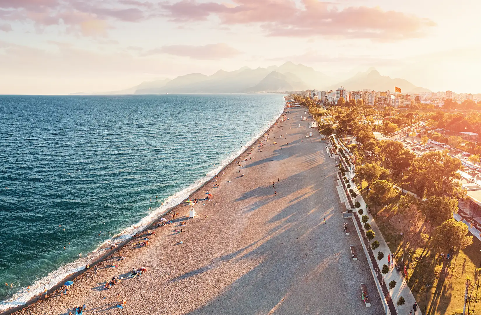 Strandpromenade Konyaalti in Antalya